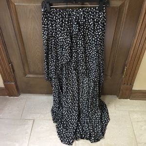 Brandy Melville skirt